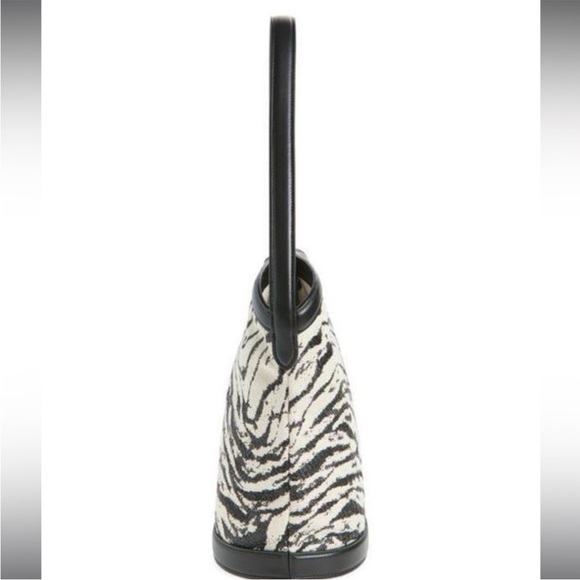 Rare! NWT Reformation Printed Shoulder bag - Picture 6 of 10